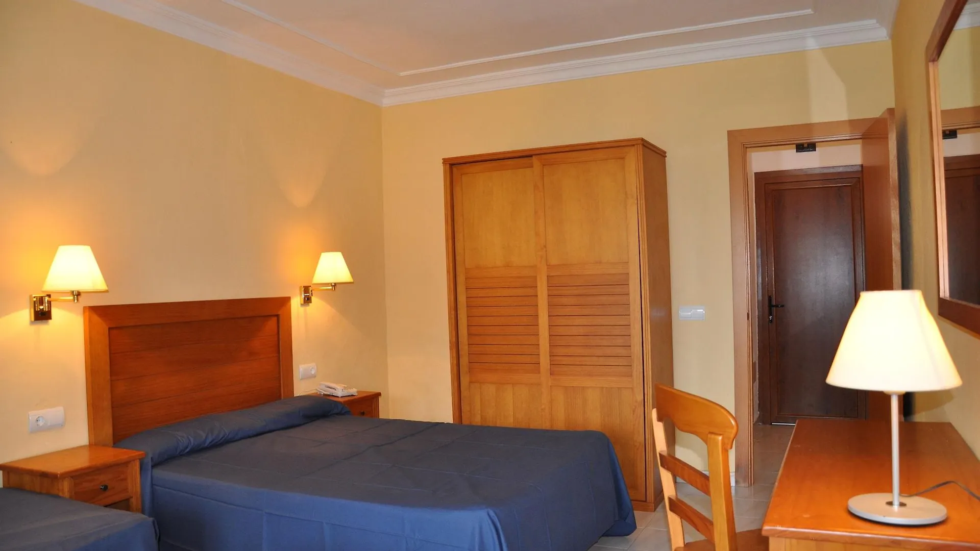 Hotel Club Sunway Punta Prima Es Pujols Espanha